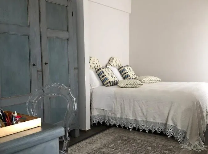 Le Cavour Равенна