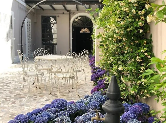 Le Cavour بيت ضيافة رافيننا