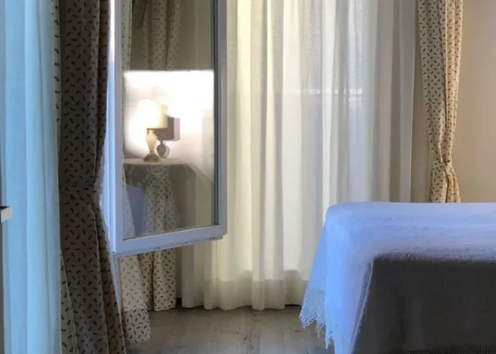 Le Cavour بيت ضيافة رافيننا